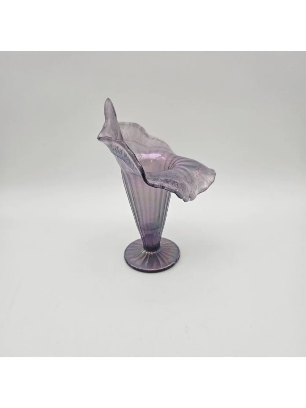 Fenton Lavender Purple Iridescent Crackle Jack in the Pulpit Vase